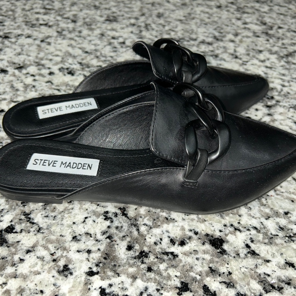 Steve Madden Fleur Black Chain Pointed Toe Mule - image 3